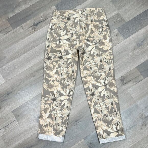 Chicos Tropical Print Crop Cargo Pants Tan Yellow XS 2 Cotton Twill Pull On - Picture 4 of 13